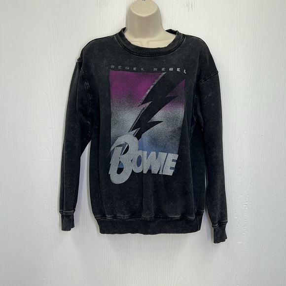 Simply Vera Wang - David Bowie Rebel Rebel Graphic Stonewashed Sweatshirt XS - Picture 3 of 10